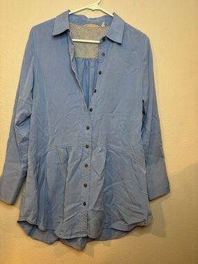 Soft Surroundings Light Blue Button-Front Tunic Blouse